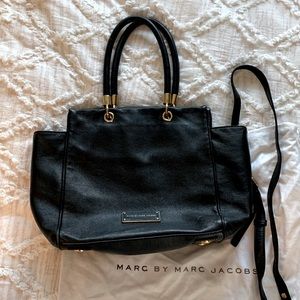 Marc by Marc Jacobs black tote w/ crossbody strap